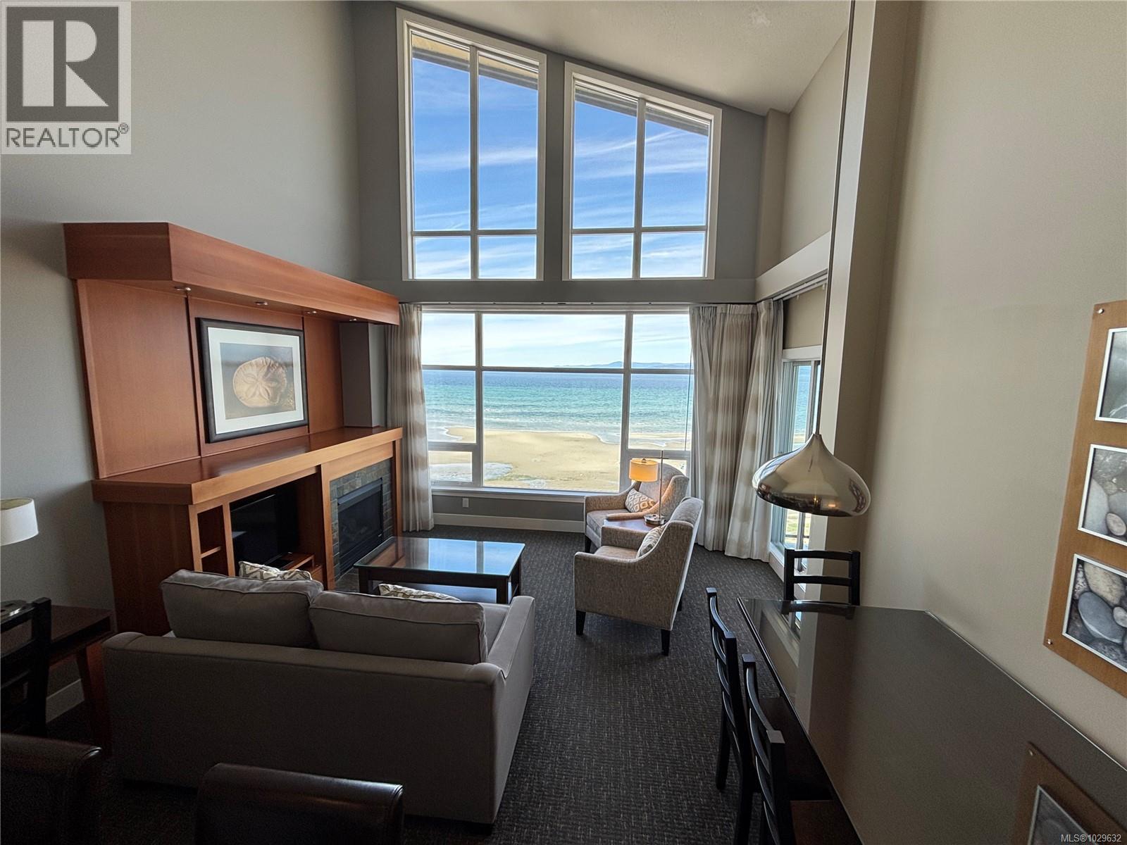 908 181 Beachside Dr