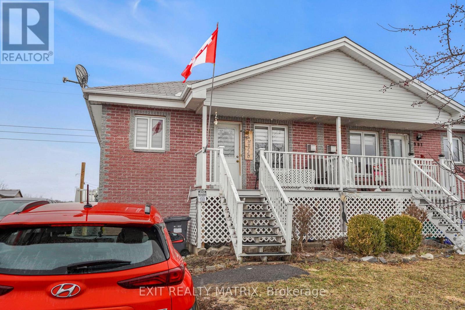 993 JACYNTHE STREET - Photo 2
