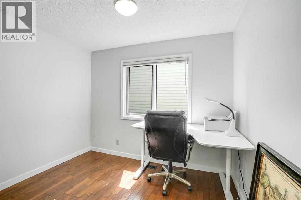 73 Riverview Close SE