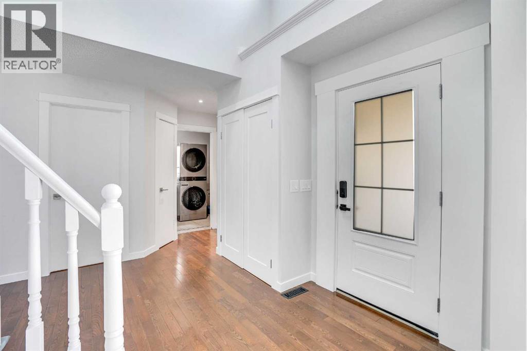 73 Riverview Close SE