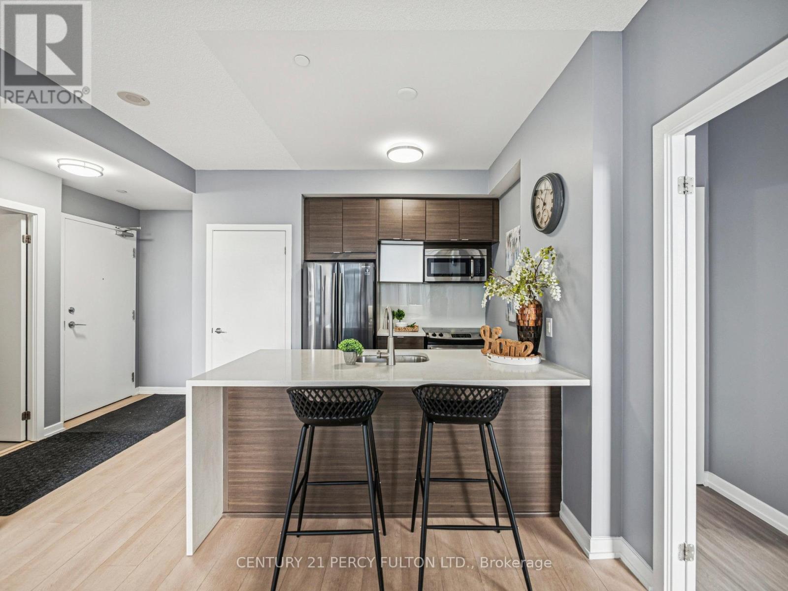 408 - 62 FOREST MANOR ROAD