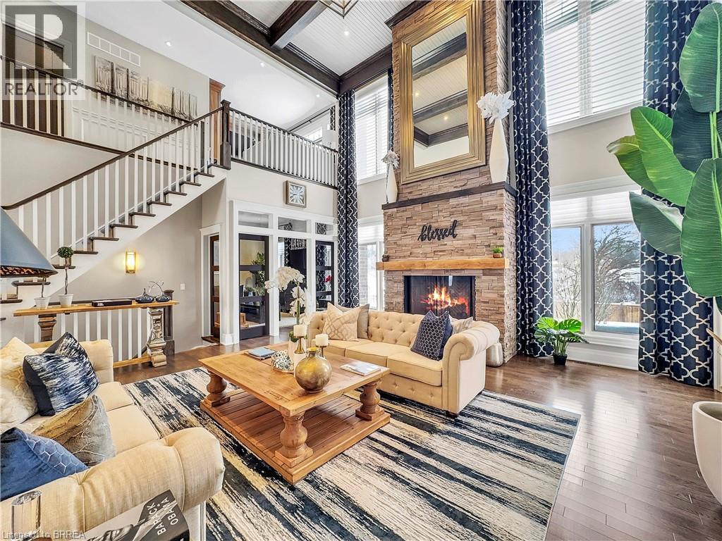 16 WESTLAKE Boulevard