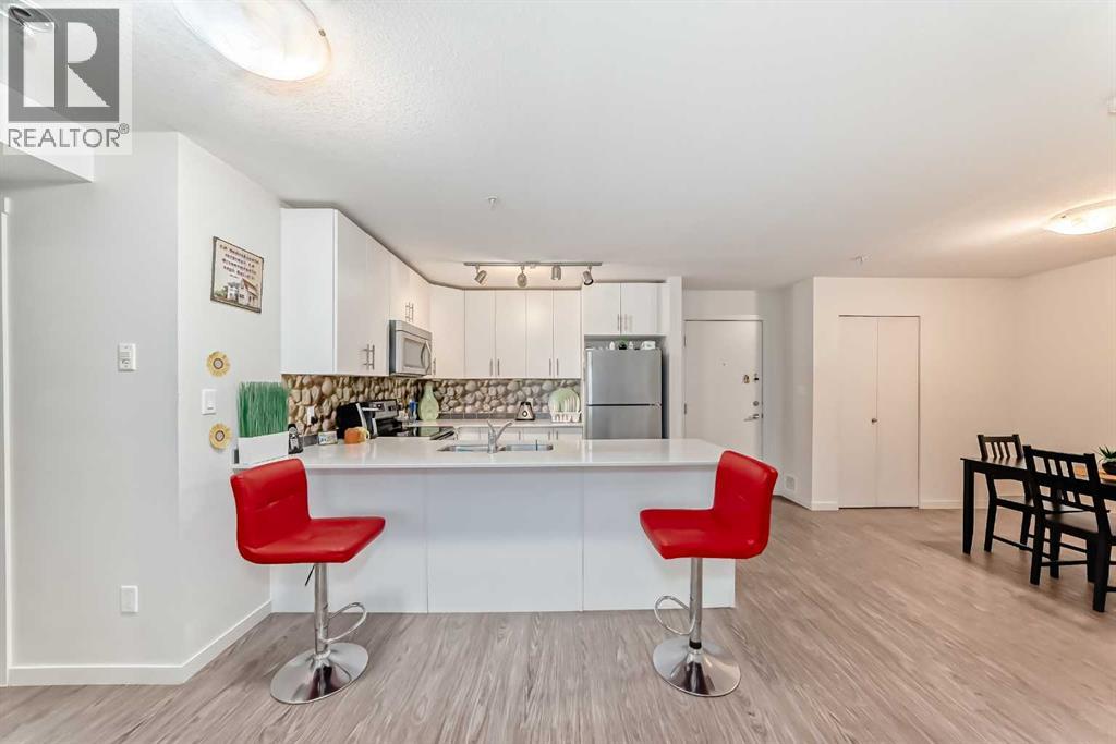 3302, 181 Skyview Ranch Manor NE