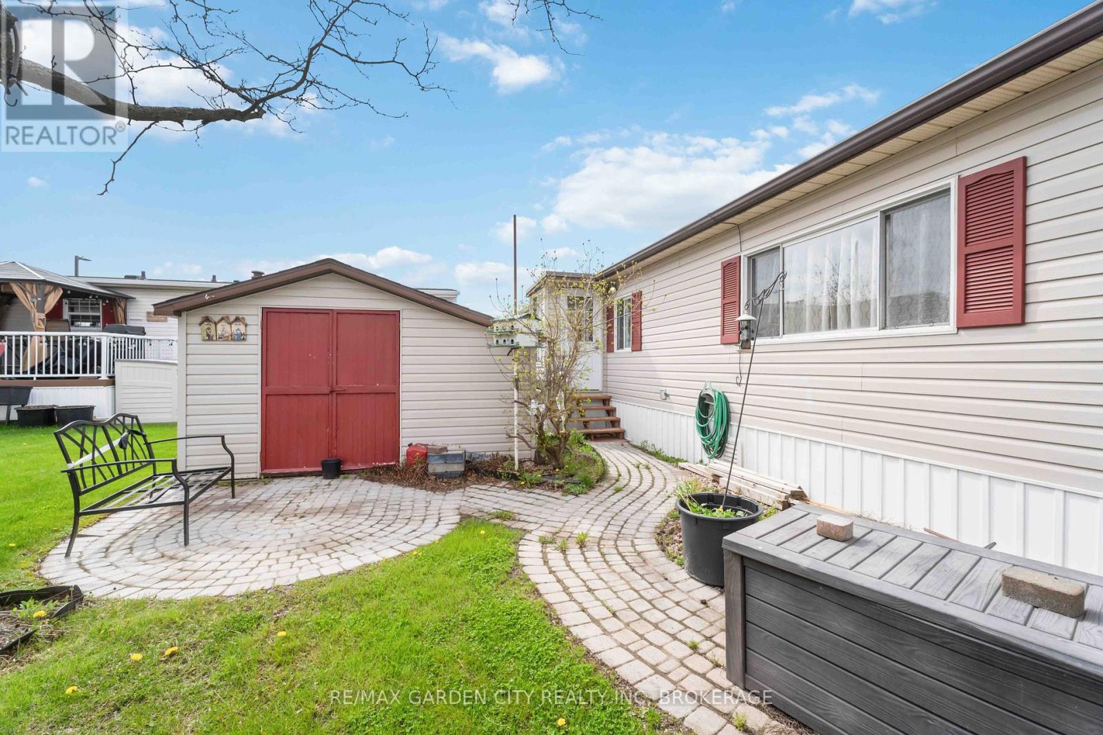 327 - 3033 TOWNLINE ROAD