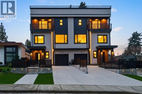 2 8408 17TH AVENUE Burnaby BC V3N1N2