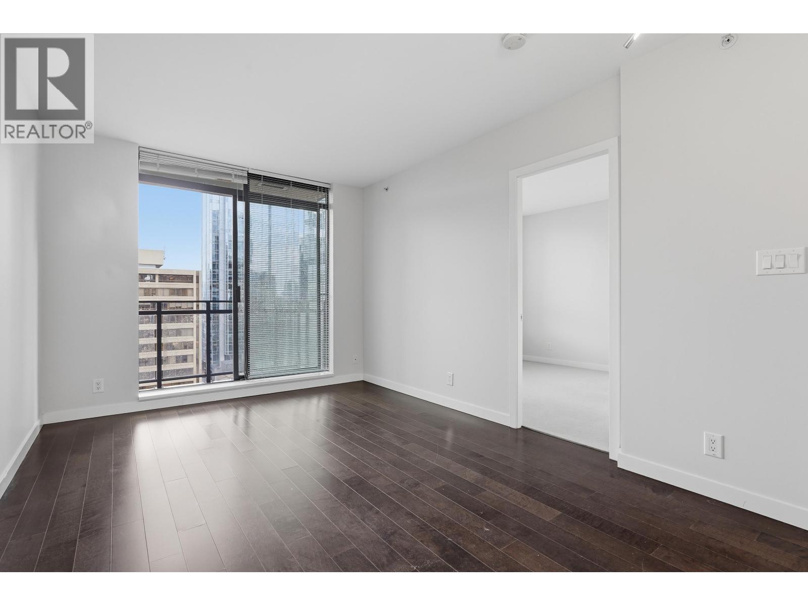 1507 788 RICHARDS STREET