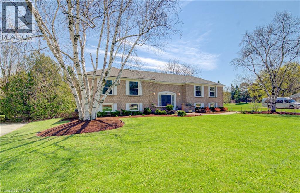 395 WARRINGTON Drive