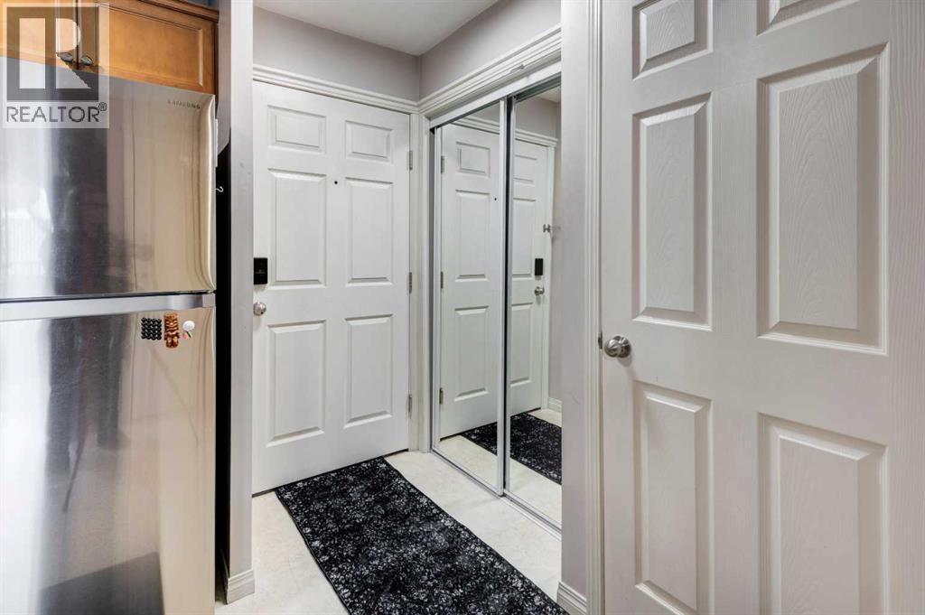 302, 1833 11 Avenue SW