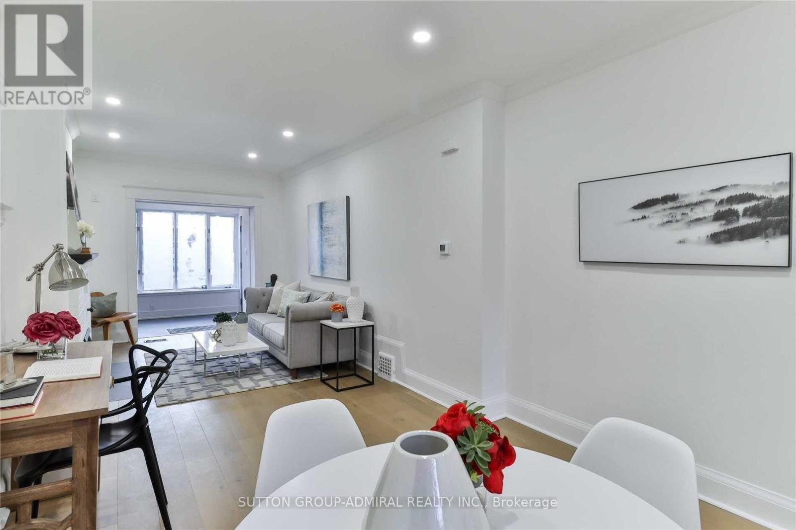 67 GAINSBOROUGH ROAD