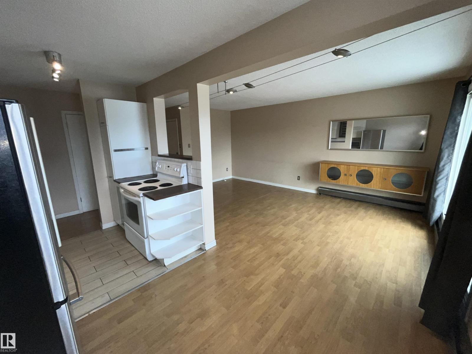 #306 11340 124 ST NW