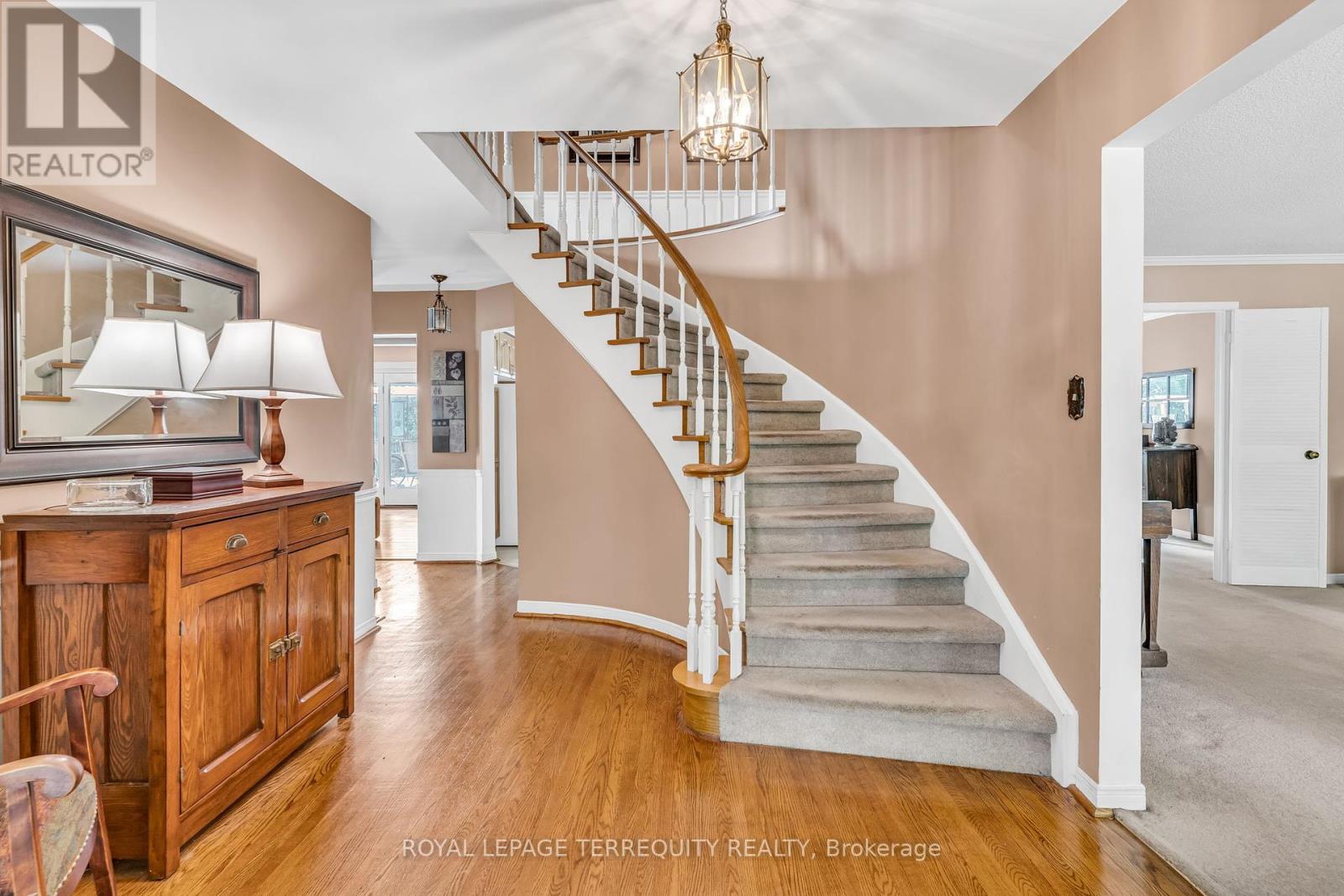 3521 PINESMOKE CRESCENT