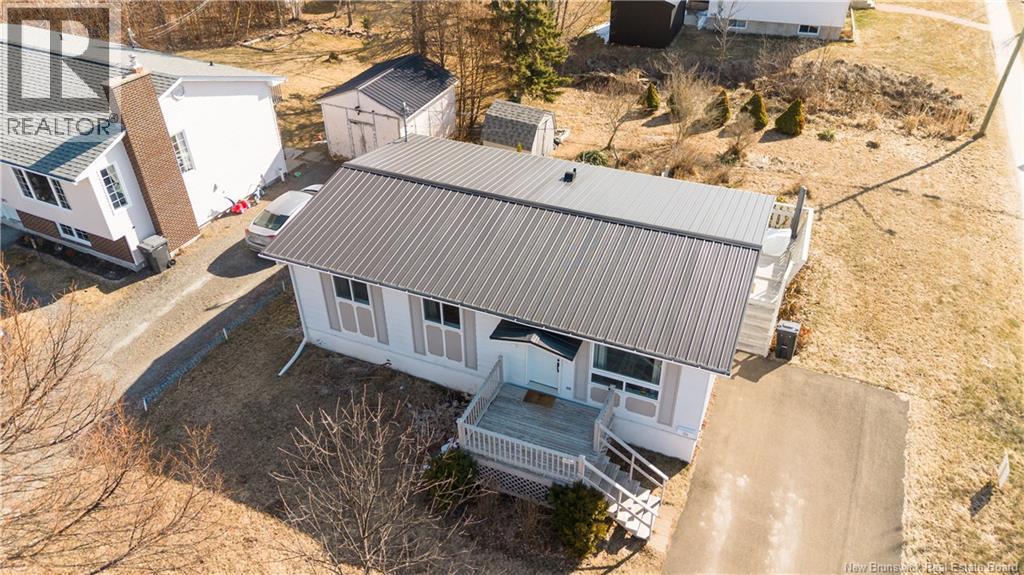 154 Barton Crescent