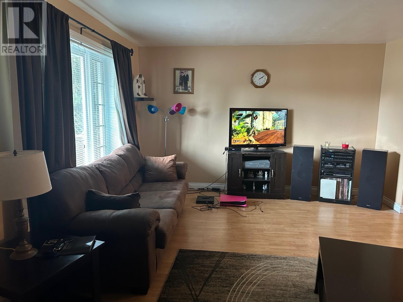 Homes for Sale Sault Ste. Marie 47 Wiber ST