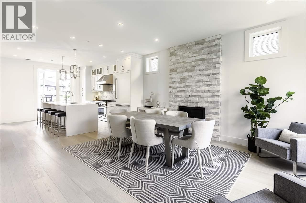 1221 ROSSLAND STREET