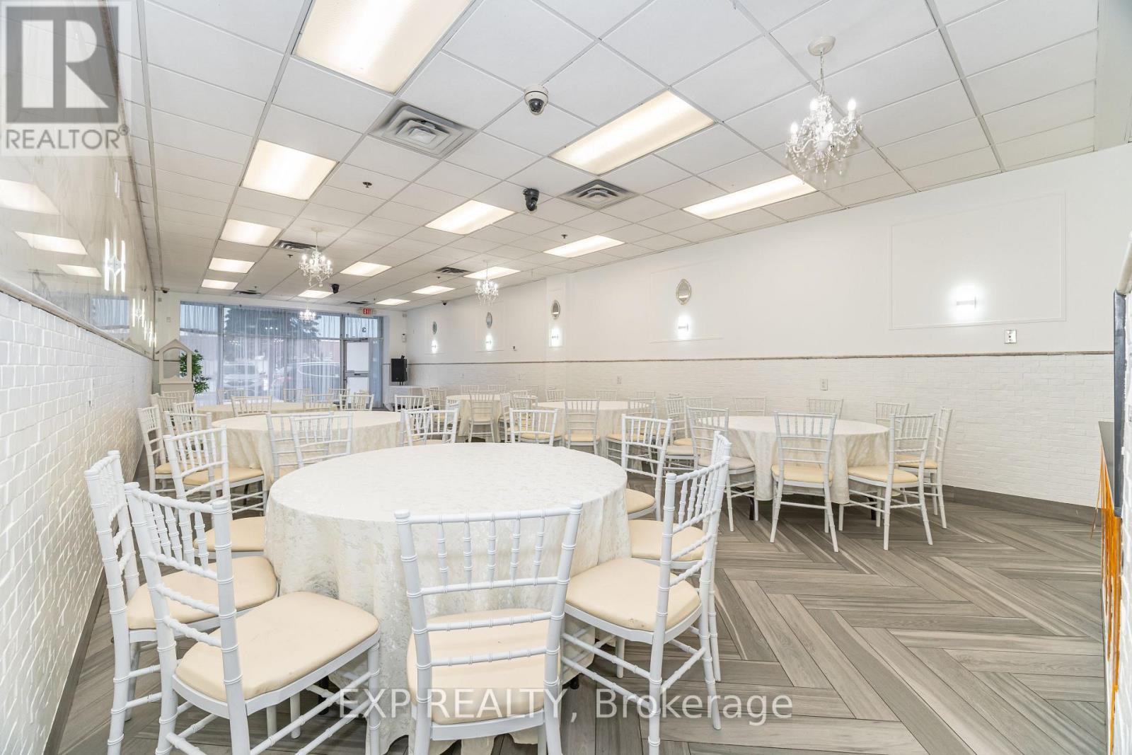 #3 - 3232 STEELES AVENUE W