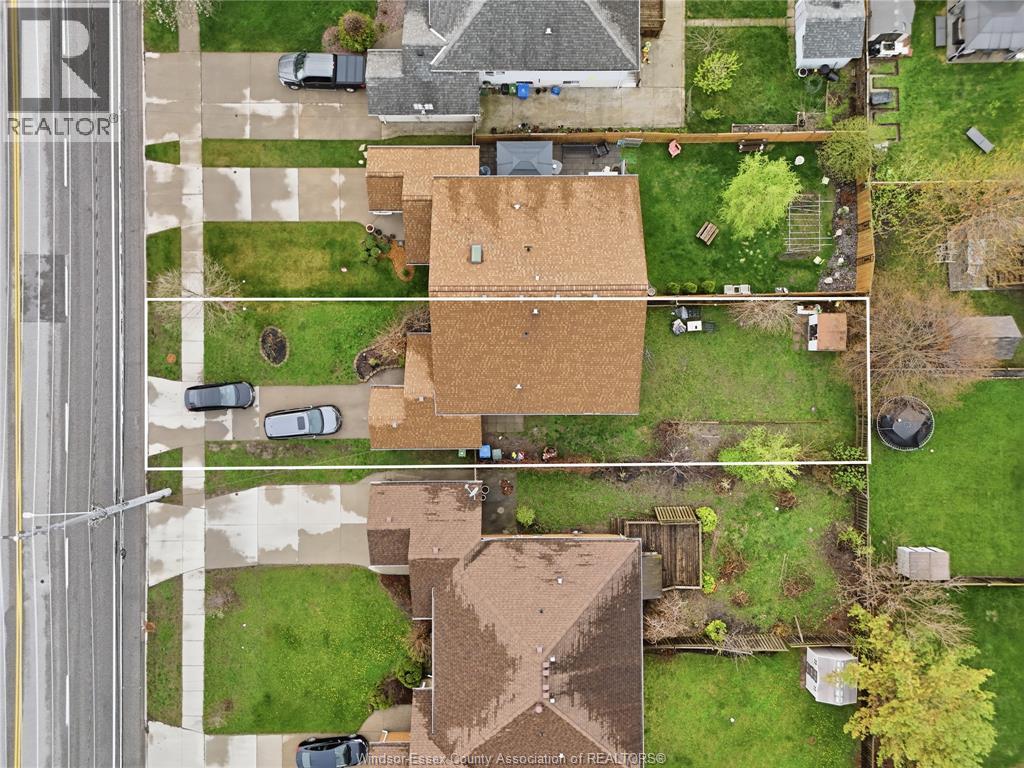 724 CABANA ROAD East