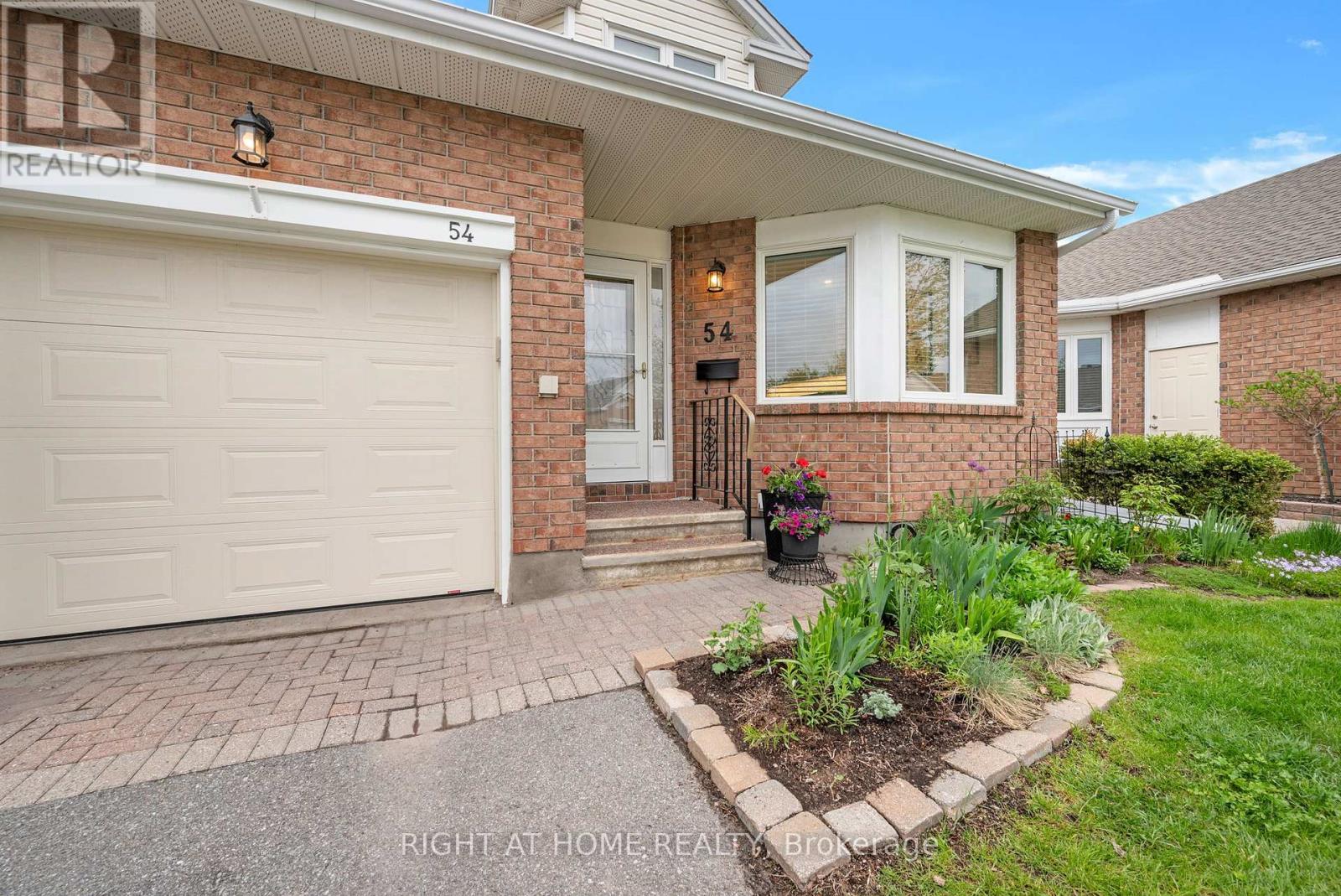 54 INNESBROOK COURT