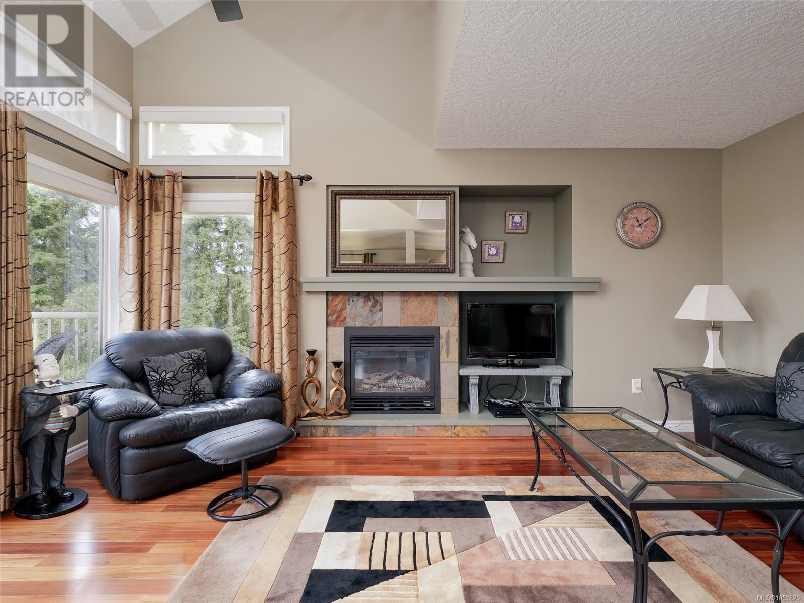 641 Olympia Ridge