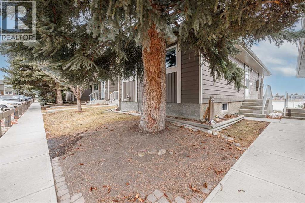 35, 14736 Deerfield Drive SE