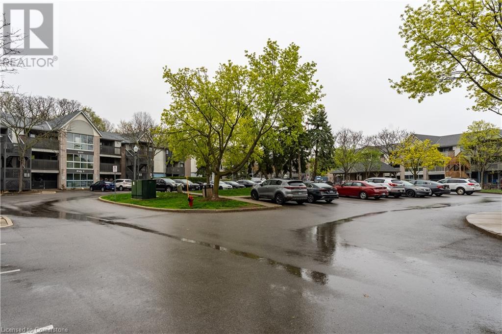 2030 CLEAVER Avenue Unit# 302