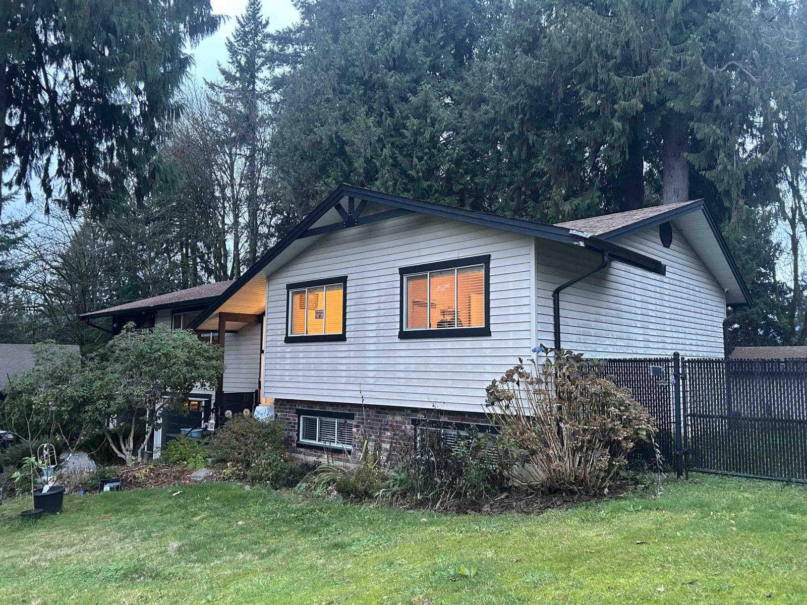 32427 EGGLESTONE AVENUE