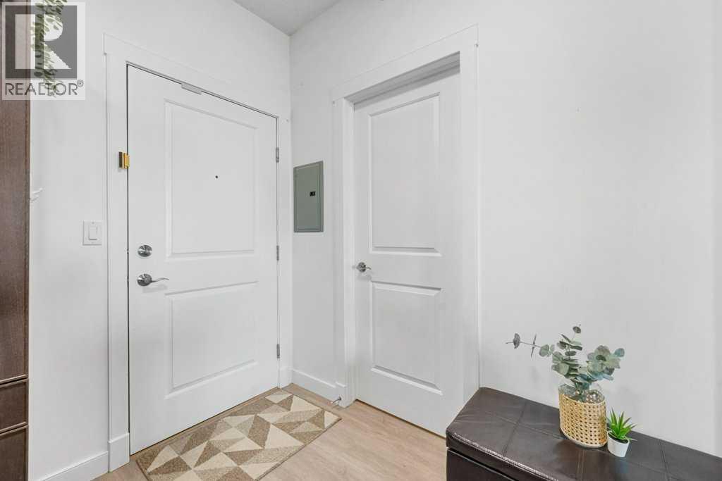 6608, 11811 Lake Fraser Drive SE