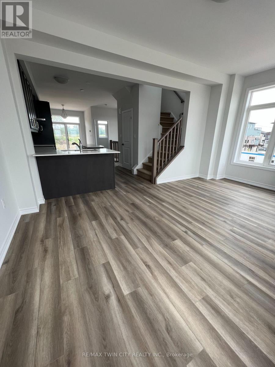 1 - 290 EQUESTRIAN WAY