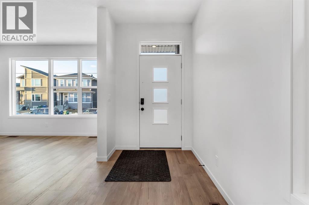 317 Midgrove Link SW