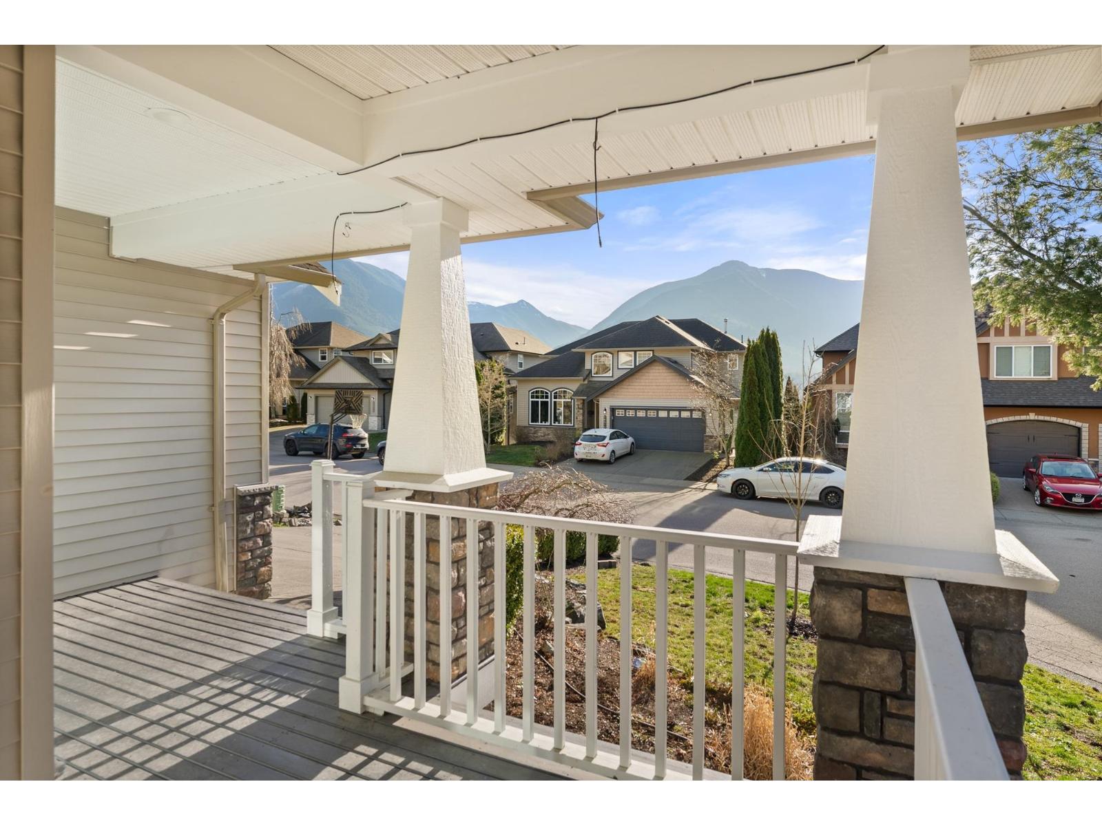 46001 BRIDLE RIDGE CRESCENT|Promontory