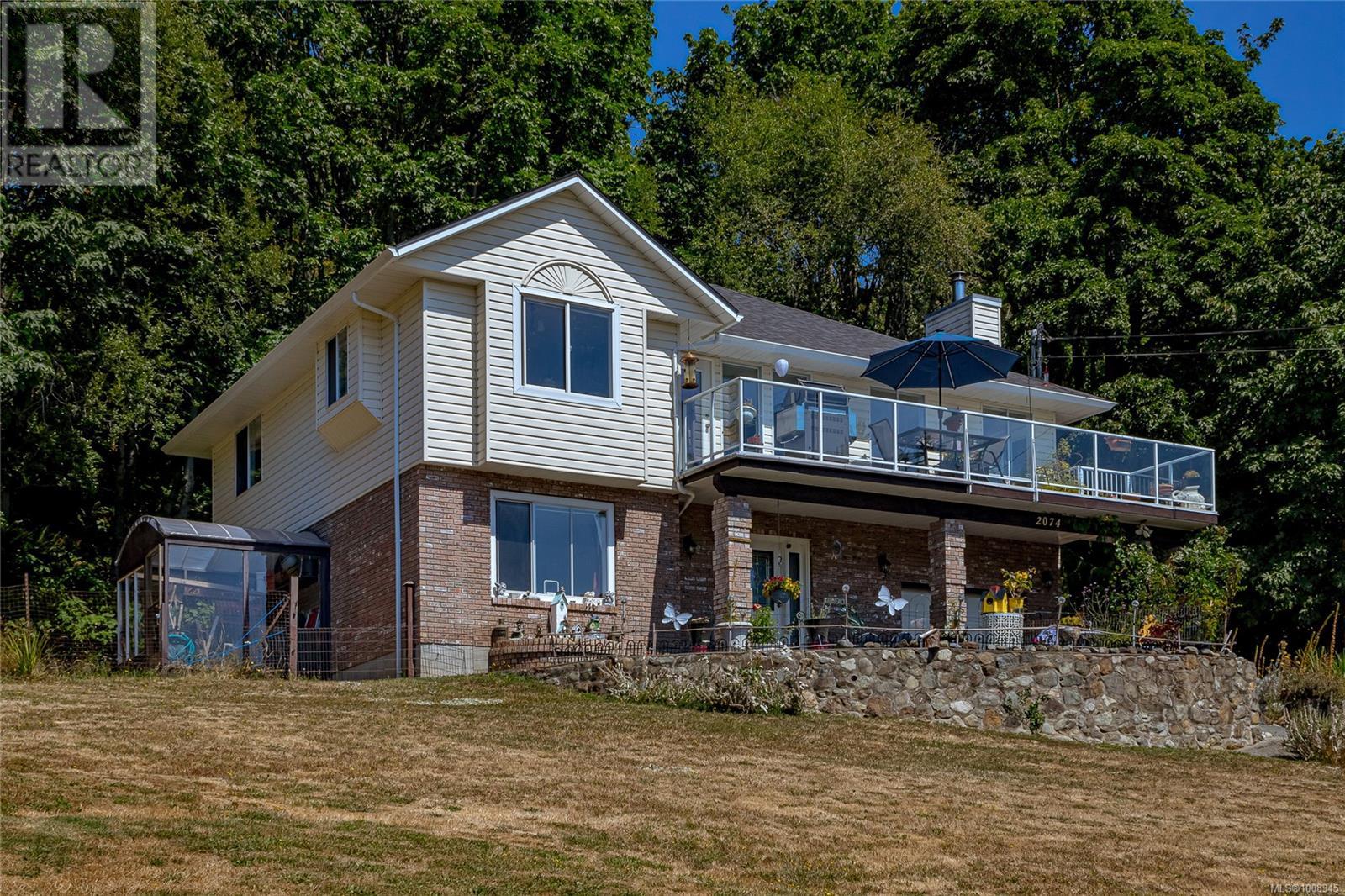 2074 Ludlow Rd