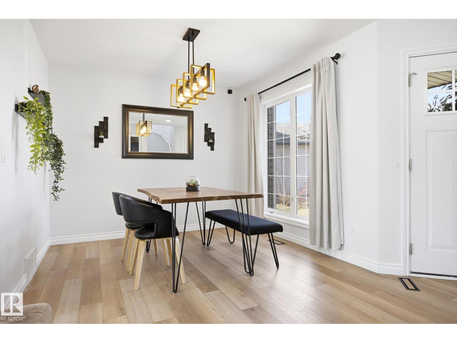 4947 149 AV NW
