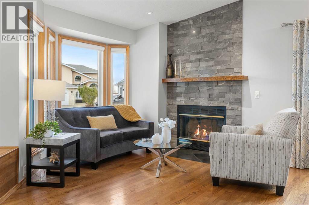 177 Hidden Vale Close NW