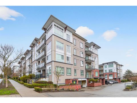 310 6468 195A STREET Surrey BC V4N6R6