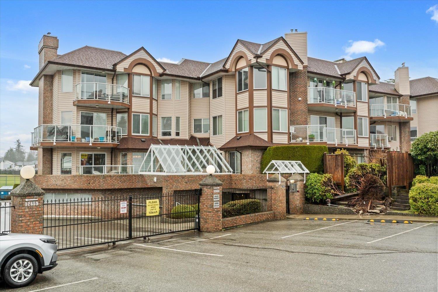 307 32669 GEORGE FERGUSON WAY