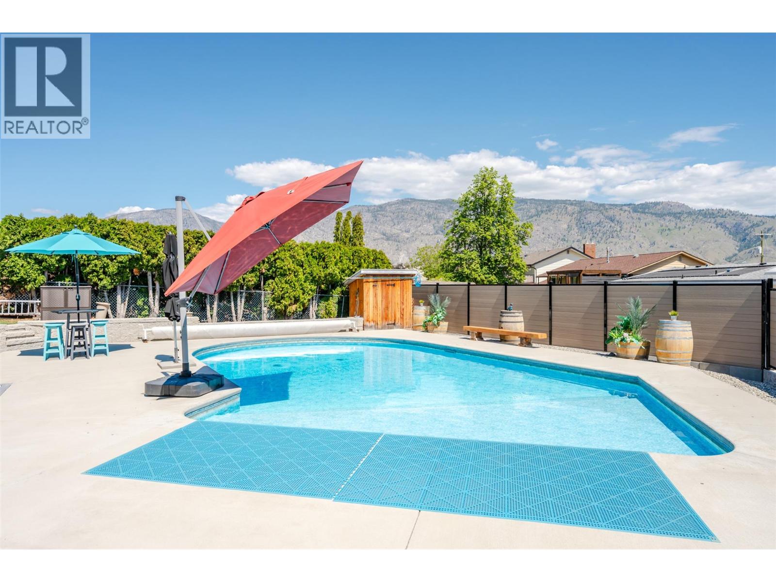 3 Quail Place