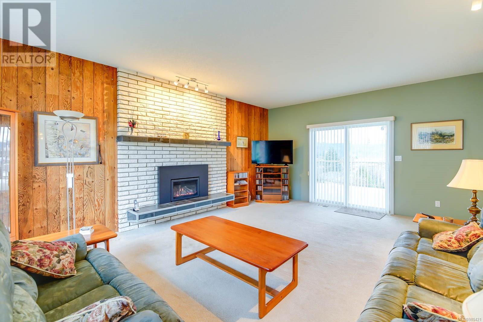 3770 San Mateo Dr