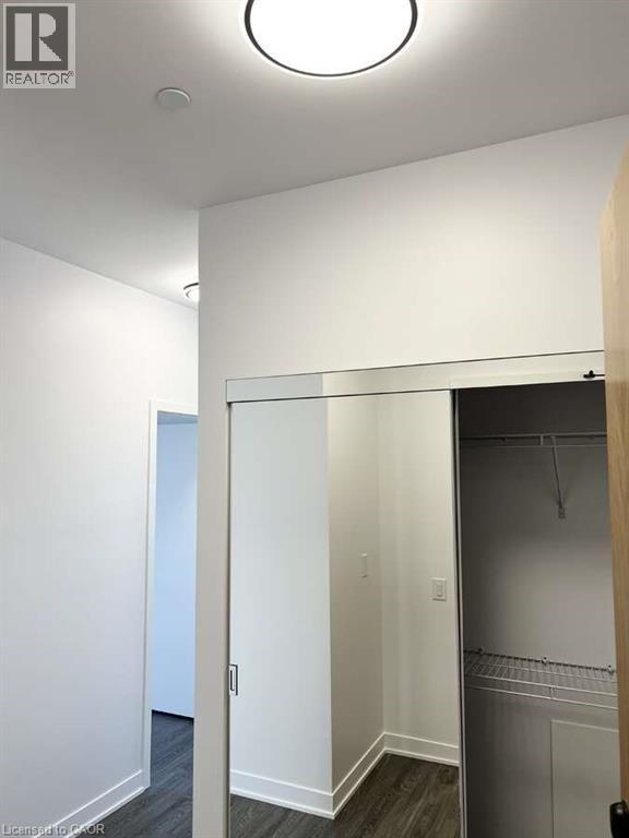 2711 - 2495 EGLINTON Avenue