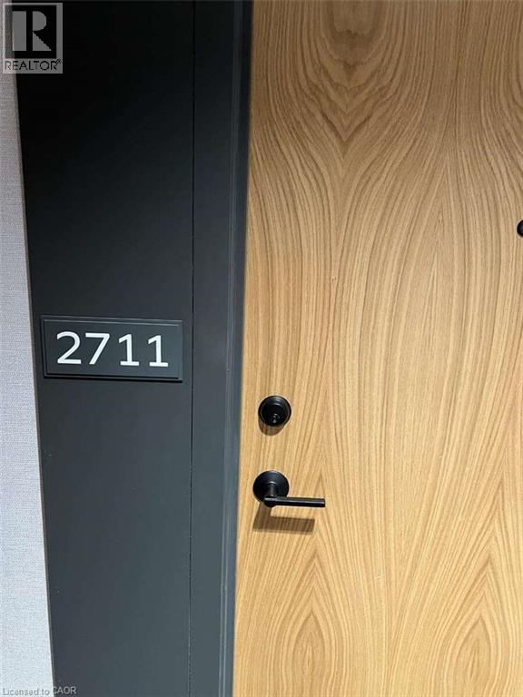 2711 - 2495 EGLINTON Avenue