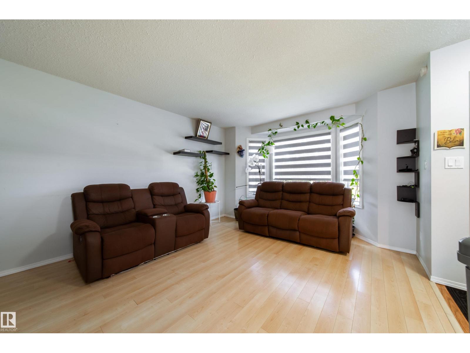 1905 36 AV NW