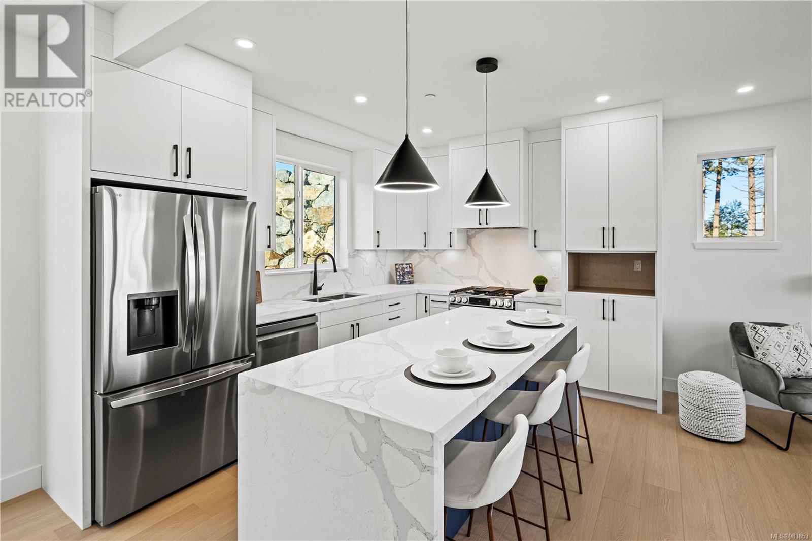 2310 Hudson Terr