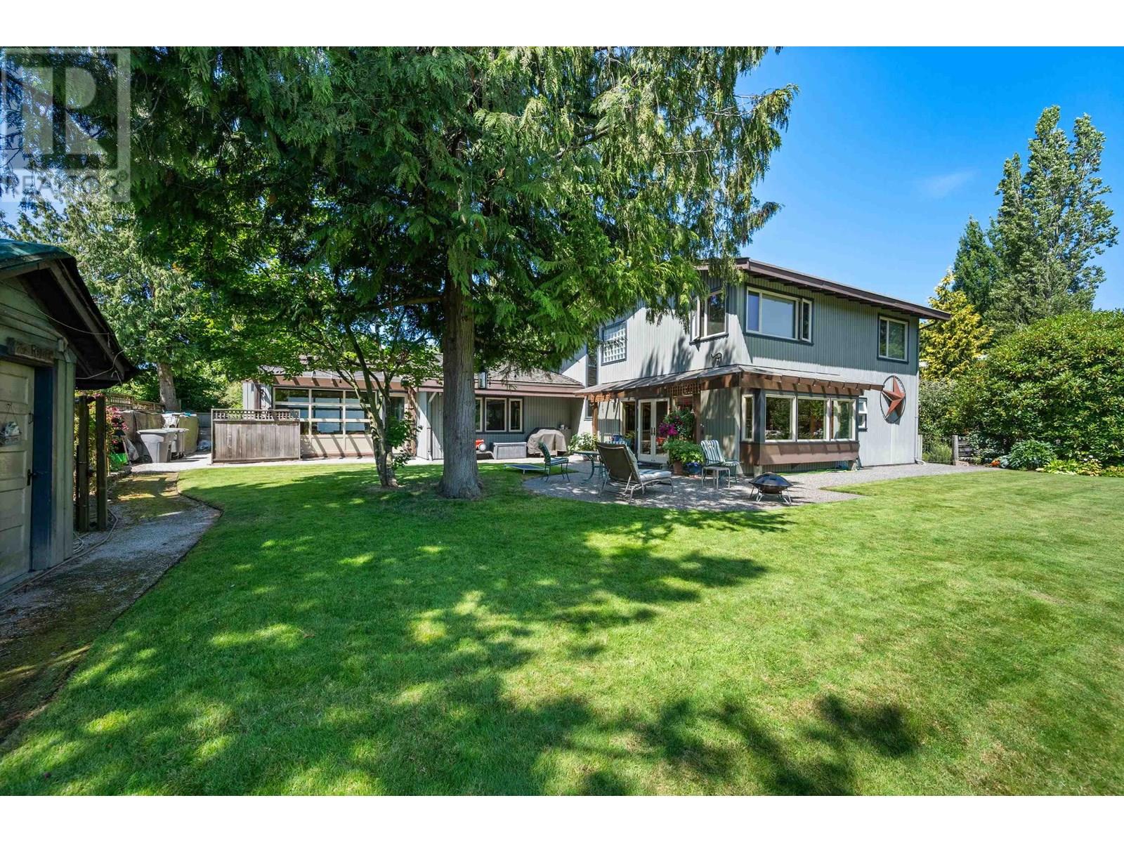 7026 BALACLAVA STREET