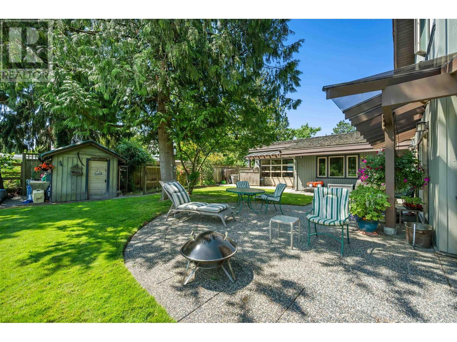 7026 BALACLAVA STREET