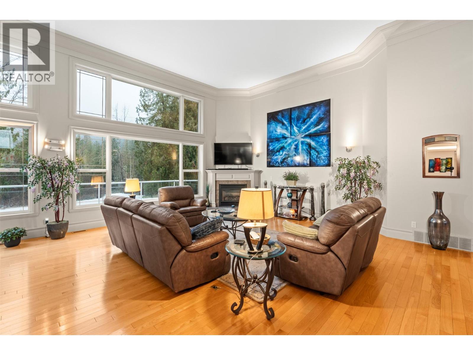 1200 Trans Canada Highway