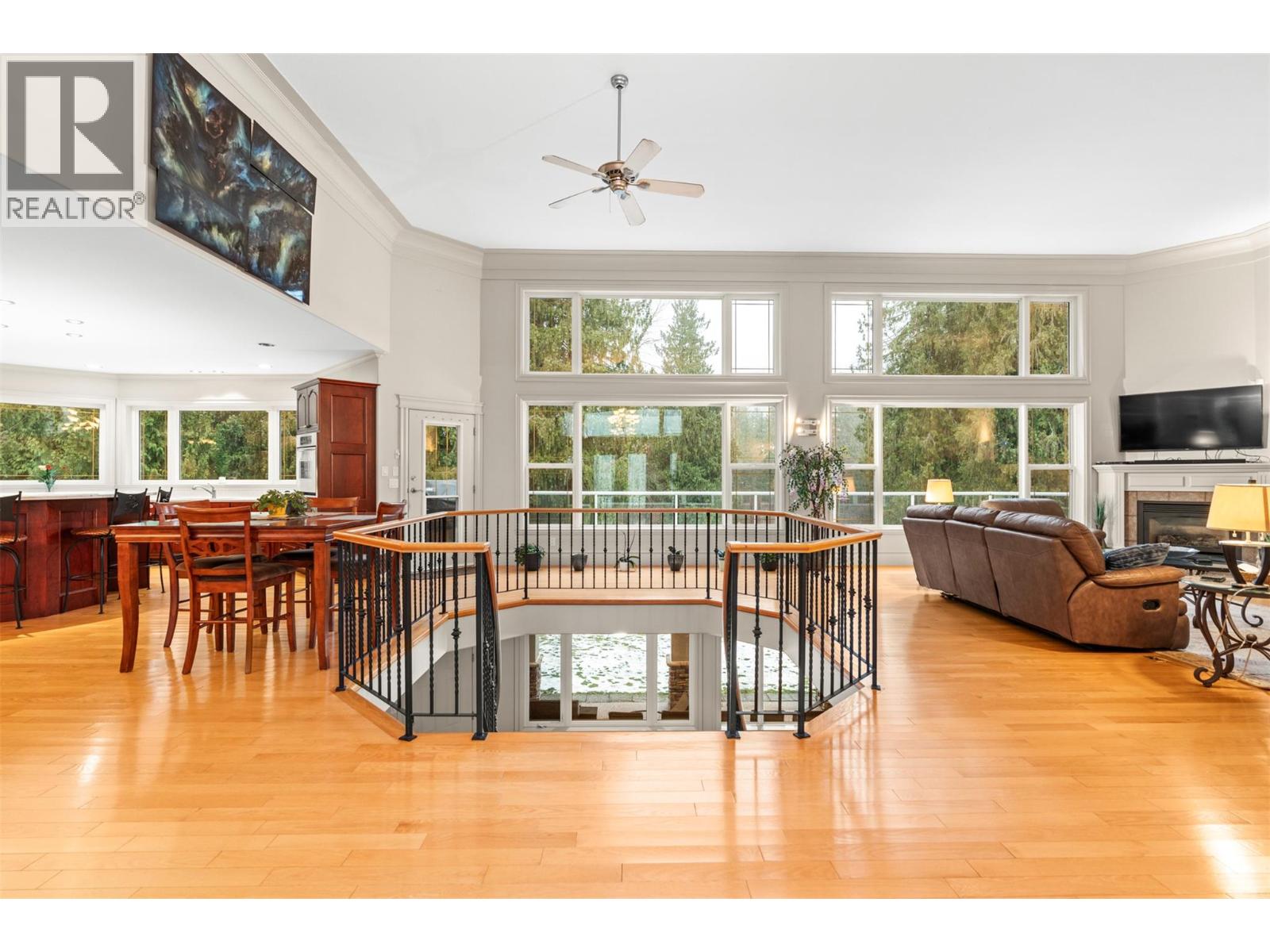 1200 Trans Canada Highway