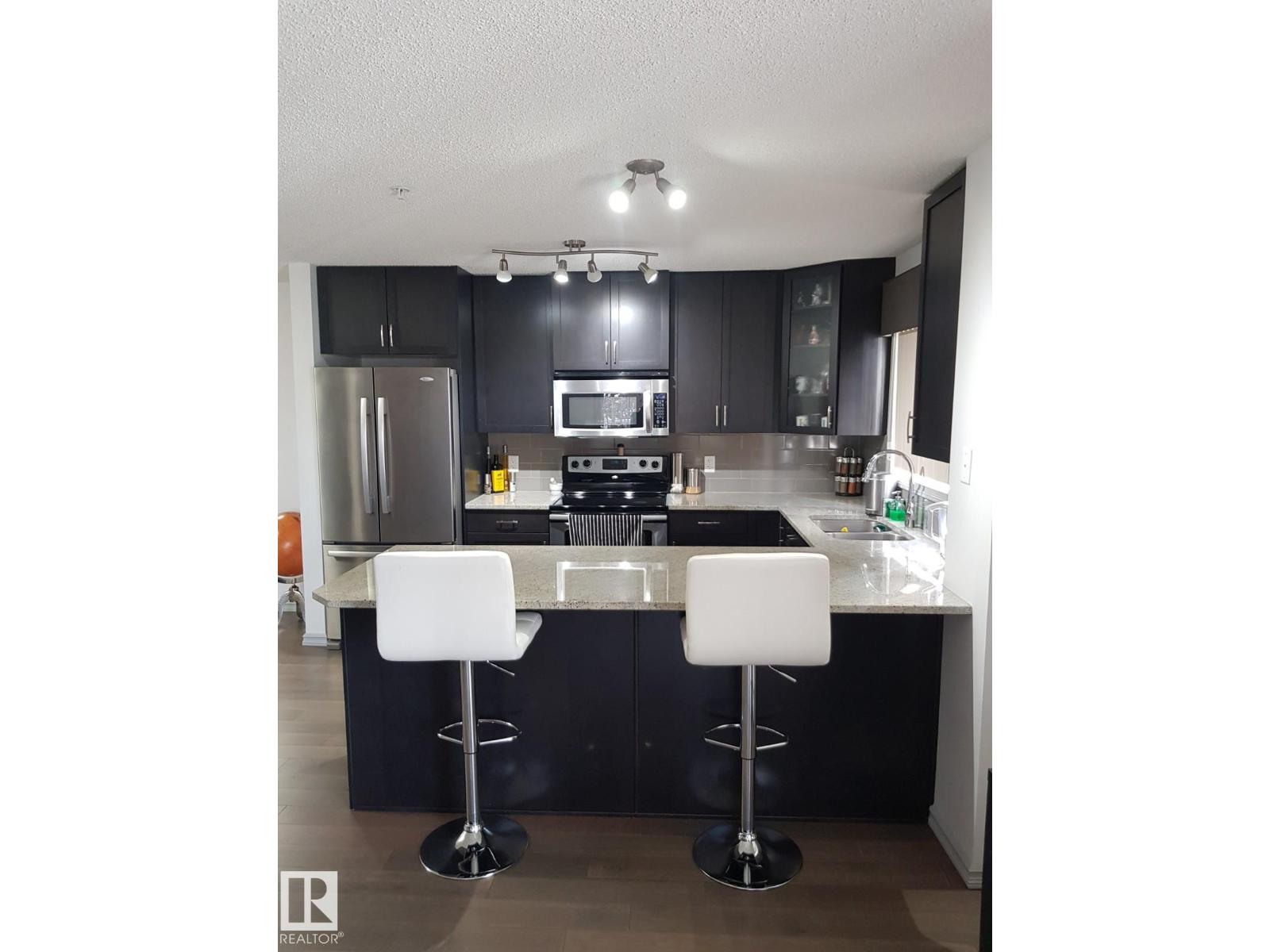 #117 2204 44 AV NW