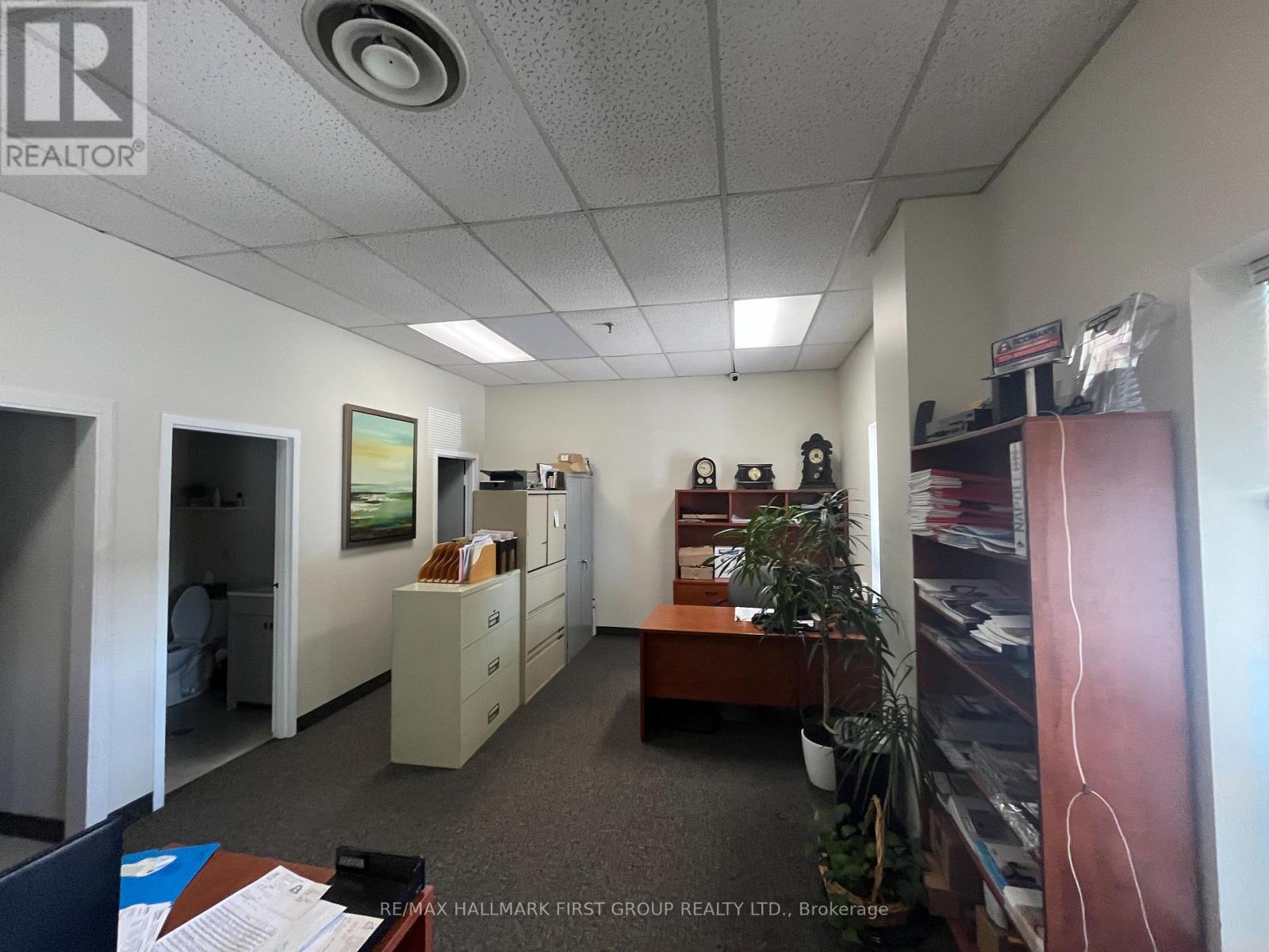 1&5 - 539 WESTNEY ROAD S