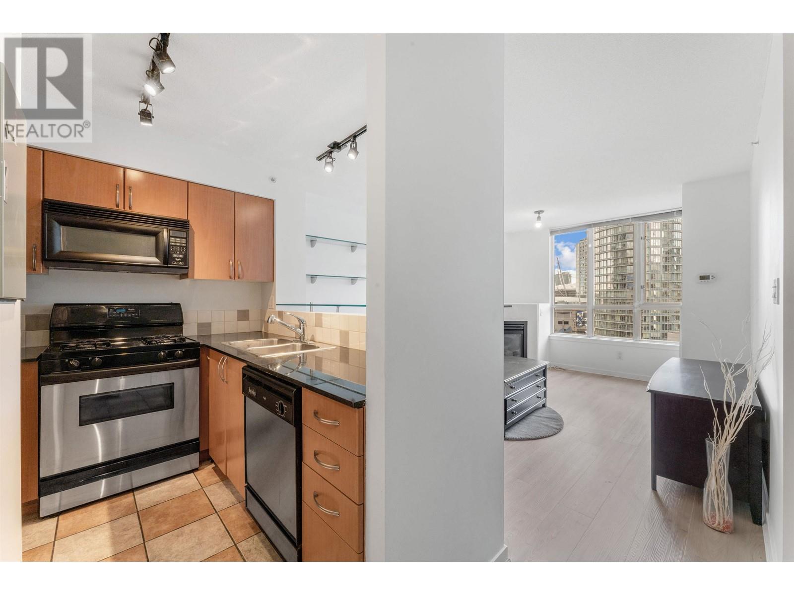 1510 63 KEEFER PLACE