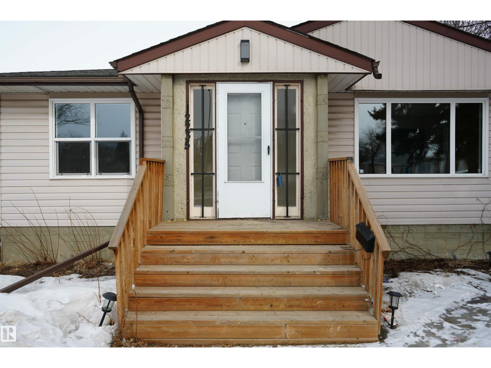 12235 ST ALBERT TR NW