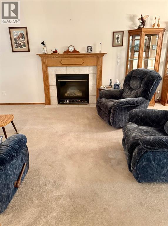 915 Highland Green Drive NW