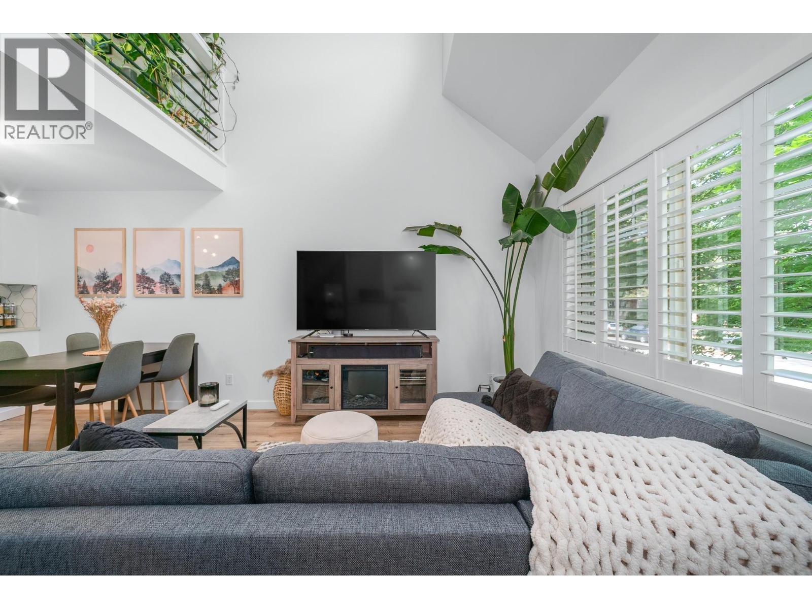 1390 Dilworth Crescent Unit# 211